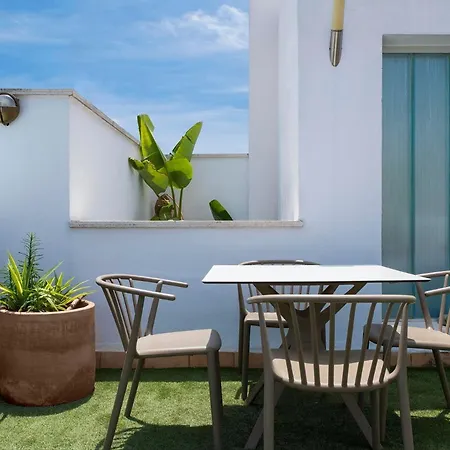 Relator Apartment Seville